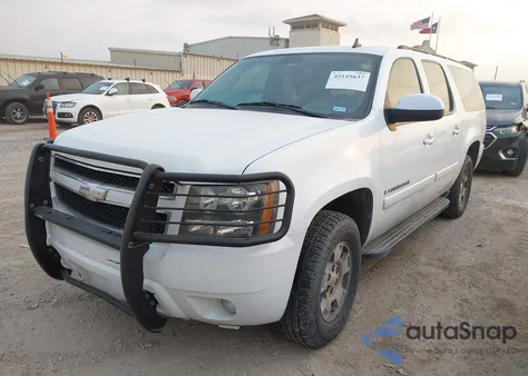 2008 Chevrolet Suburban 1500 Lt from USA, damaged, VIN 3GNFC16088G206678